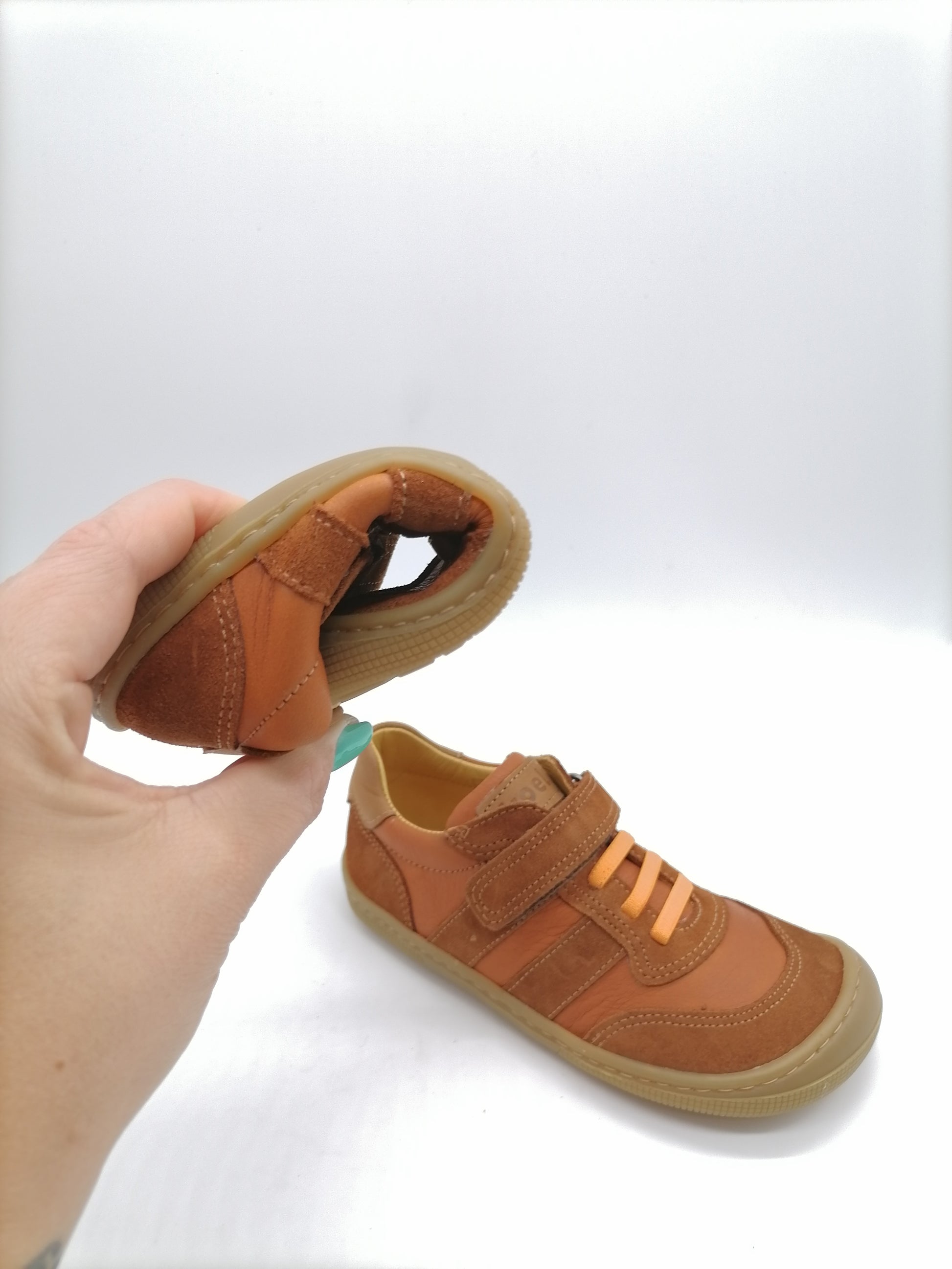 Koel Barefoot  Dylan Suede, orange Schnürsenkel Koel